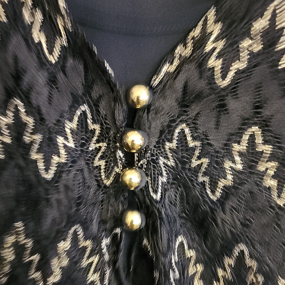 New Directions Navy and White Lace Blouse - Picture 5 of 6